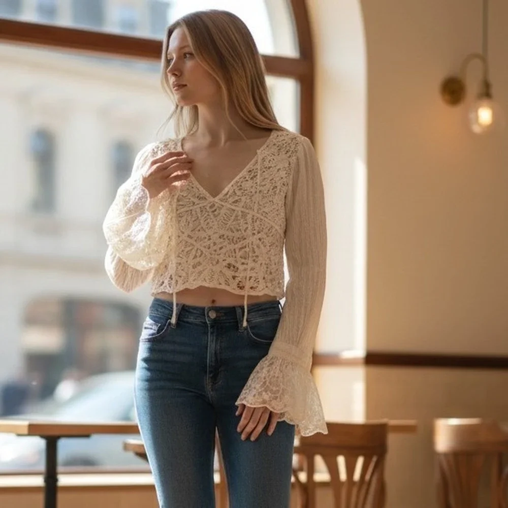 Free People Cream Lace Boho Crop Top Long Sleeve Flared Cuffs Ivory Medium